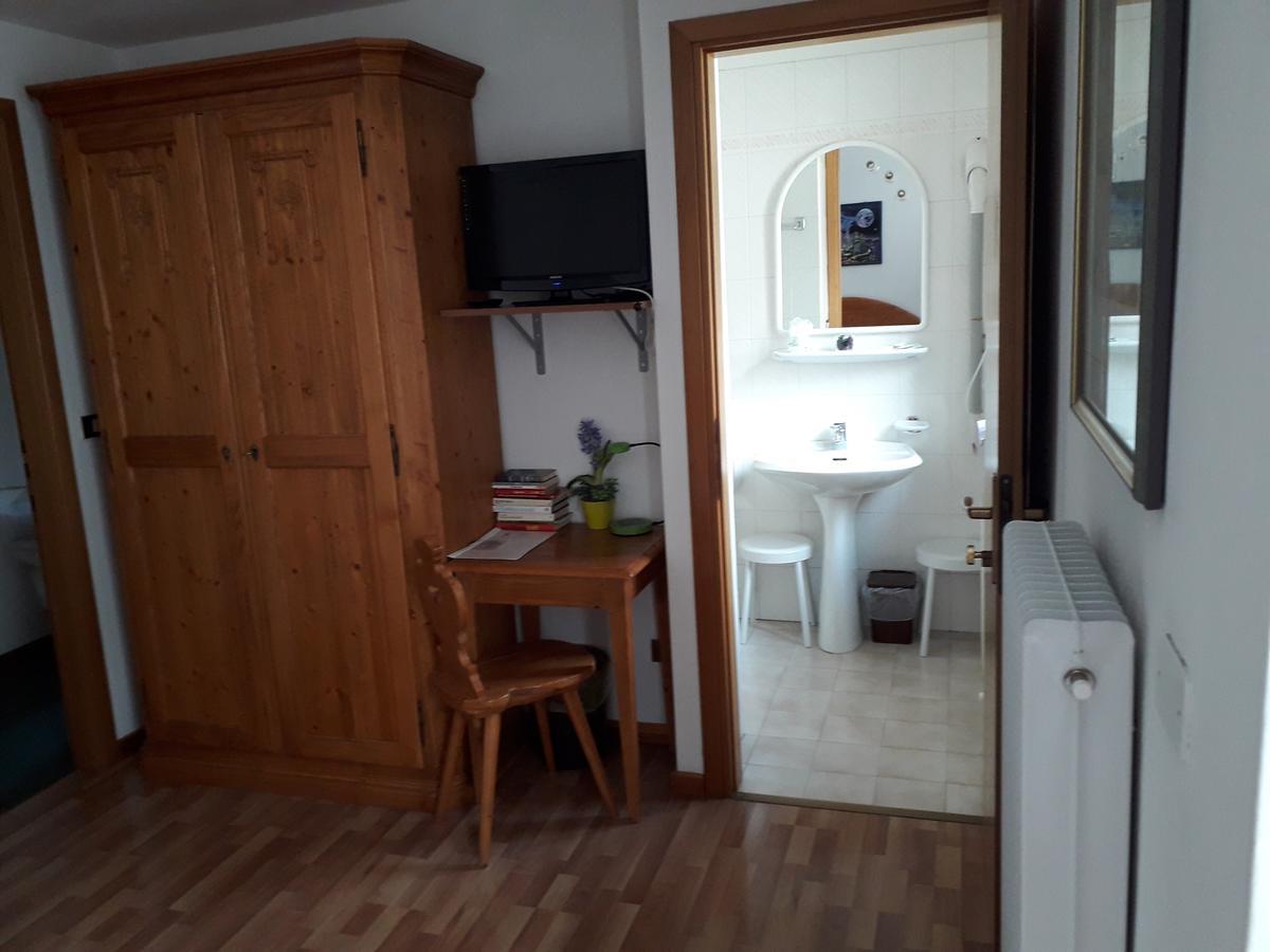 פרום Albergo Meuble Tarandan מראה חיצוני תמונה